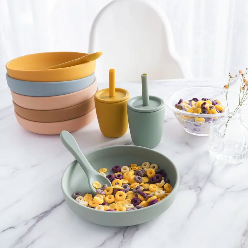 Baby Feeding Trays with Suction Cups - Non-Slip Silicone Dinnerware for Kids - Perfect for Home Dining
